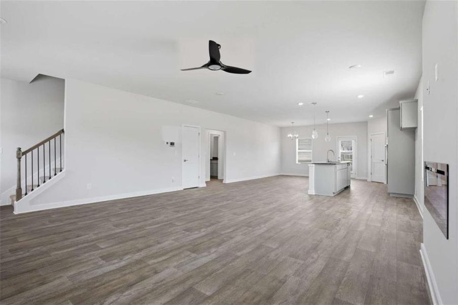 Spacious, unfurnished interior of a new home in Millstone Manor, Conyers (Image 9).