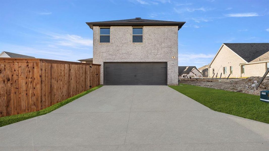 26. 1436 Waterford - Back