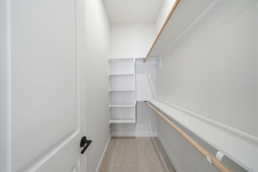 Image 34 of a home in .