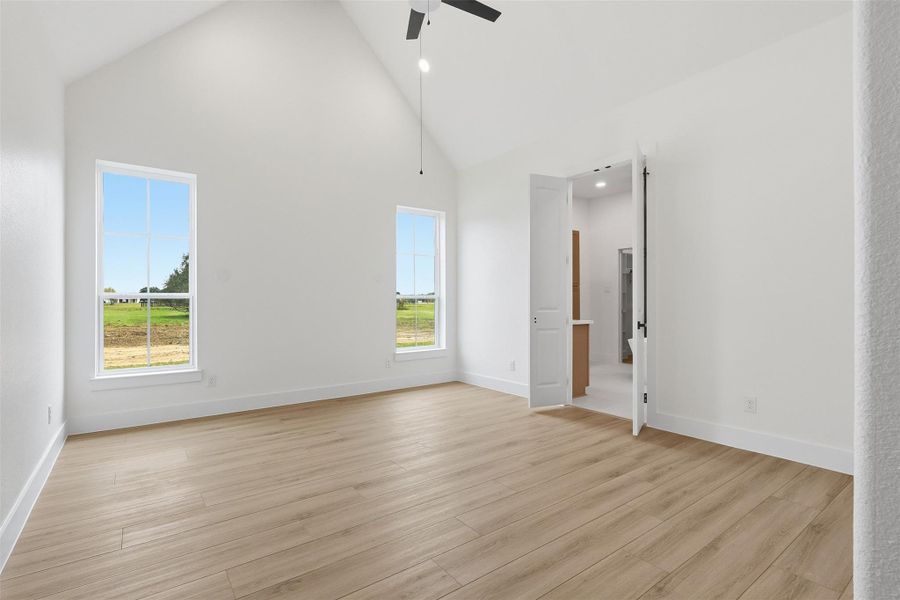 Photos are of prior LOTUS plan homesite built by Aurcova. Photos are of prior LOTUS plan homesite built by Aurcova.