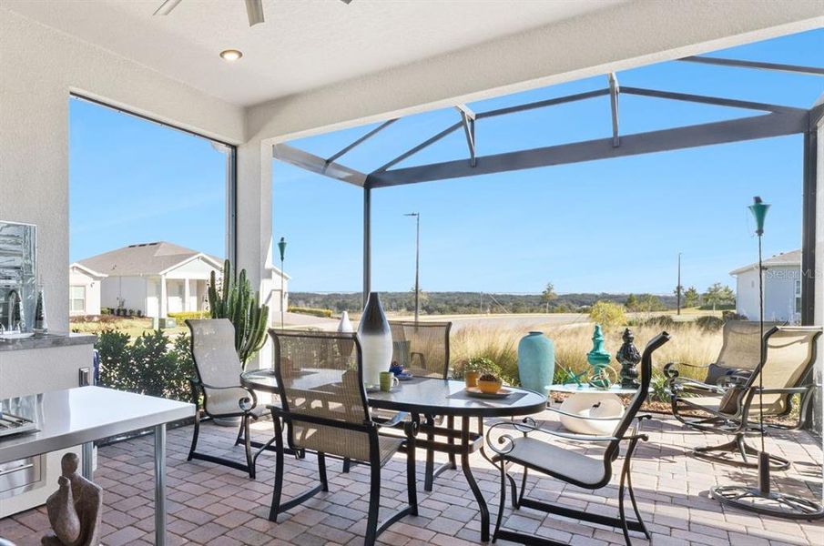 Exterior details and patio area of a home in , Minneola (Image 3).