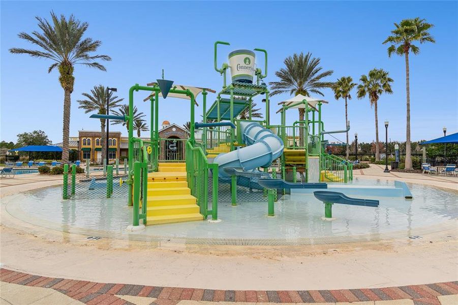 Community amenities in , Land O' Lakes (Image 55).