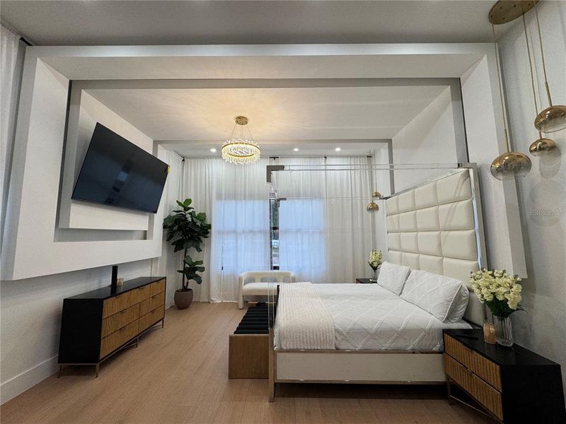 Furnished interior view inside a new home in , Spring Hill (Image 16).