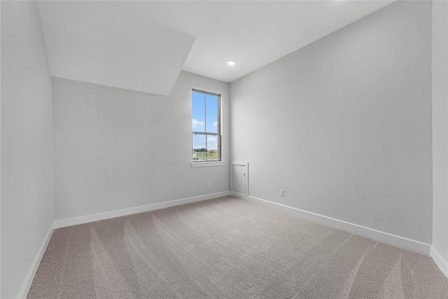 Representative image. Features, specifications, selections and colors may vary.