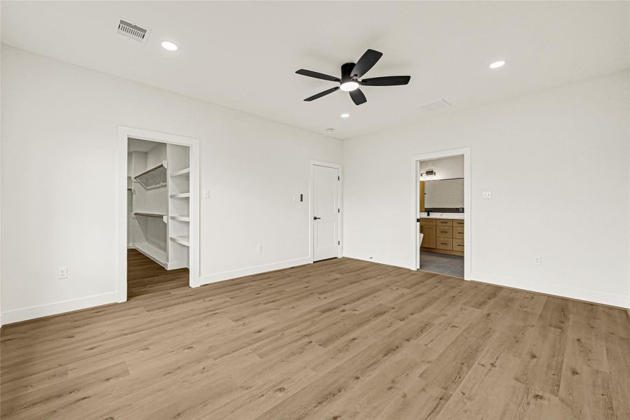 Light-filled Primary Bedroom Light-filled Primary Bedroom