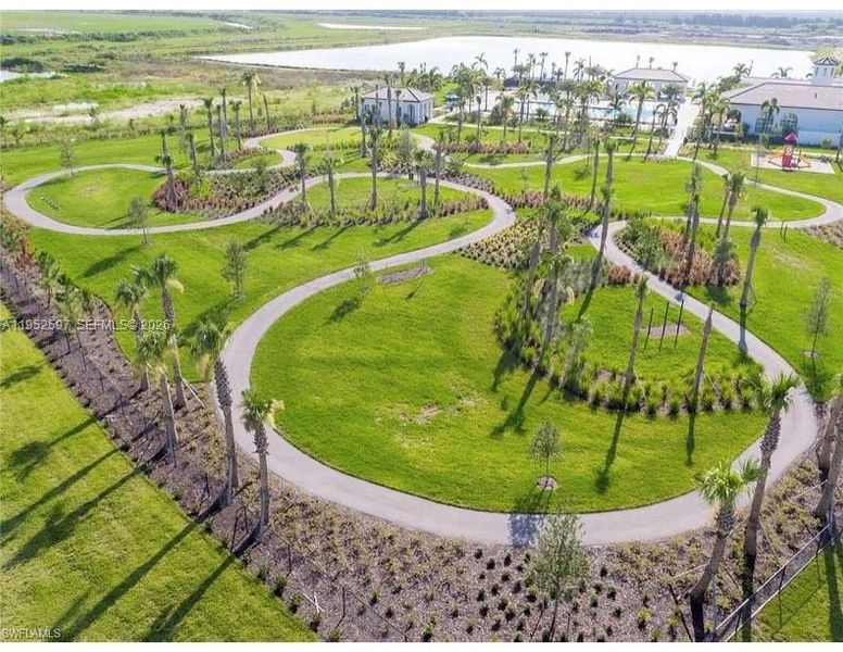 Community amenities in , Ave Maria (Image 36). Community amenities in , Ave Maria (Image 36).