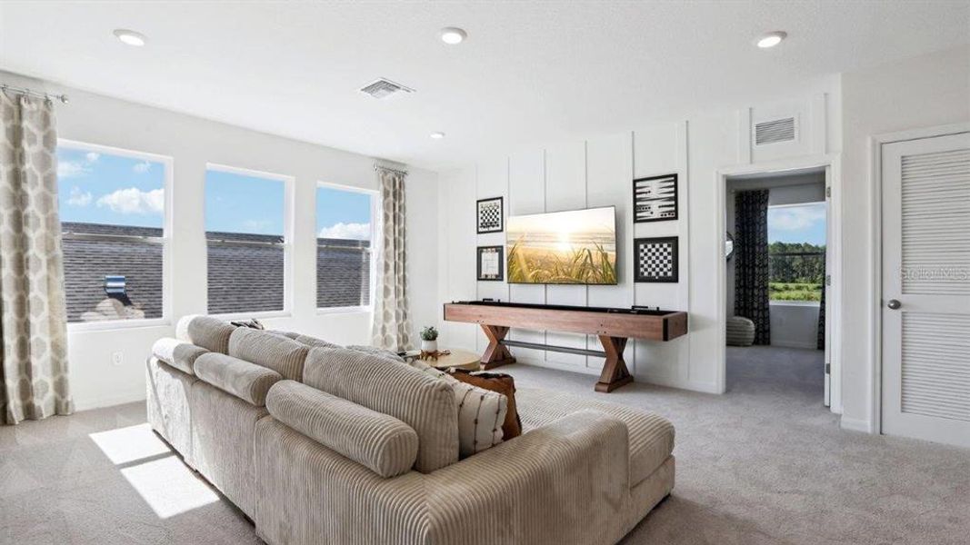 Furnished interior view inside a new home in , Wesley Chapel (Image 20).