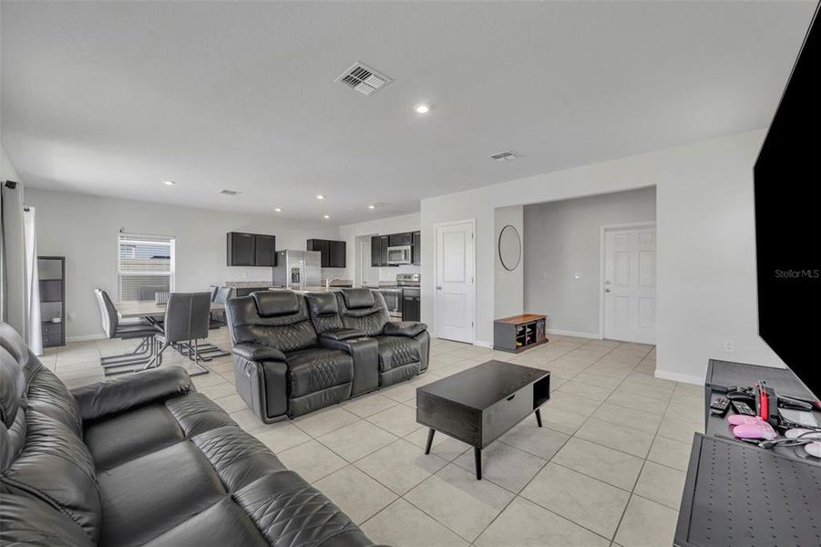 Furnished interior view inside a new home in , Haines City (Image 27).