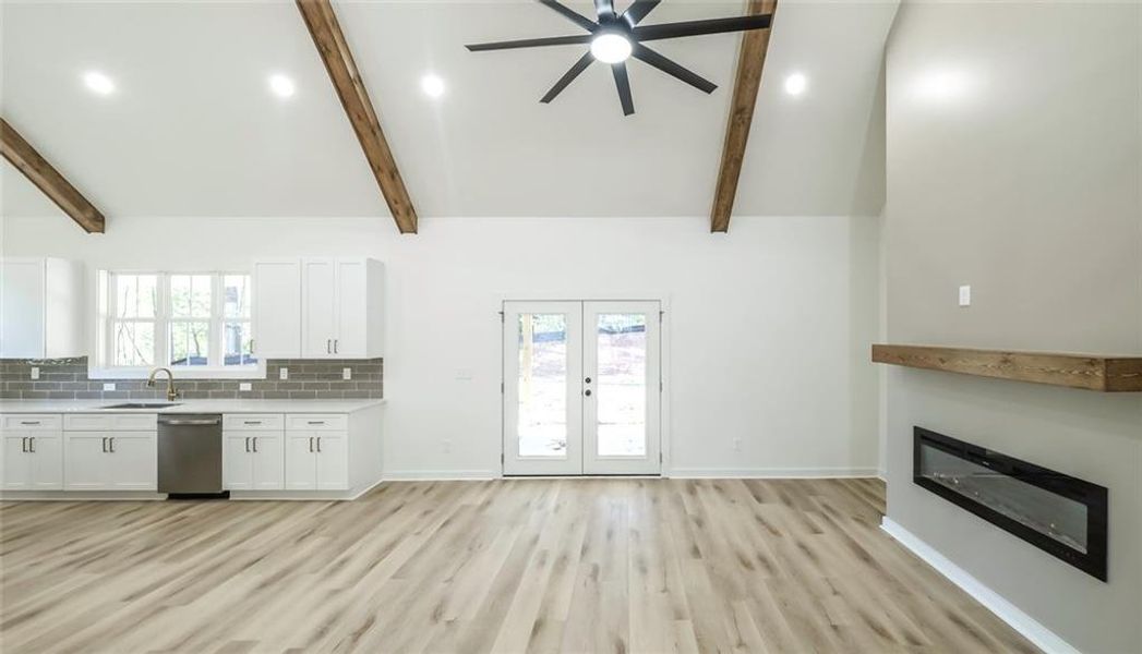 Spacious, unfurnished interior of a new home in , Cartersville (Image 26). Spacious, unfurnished interior of a new home in , Cartersville (Image 26).