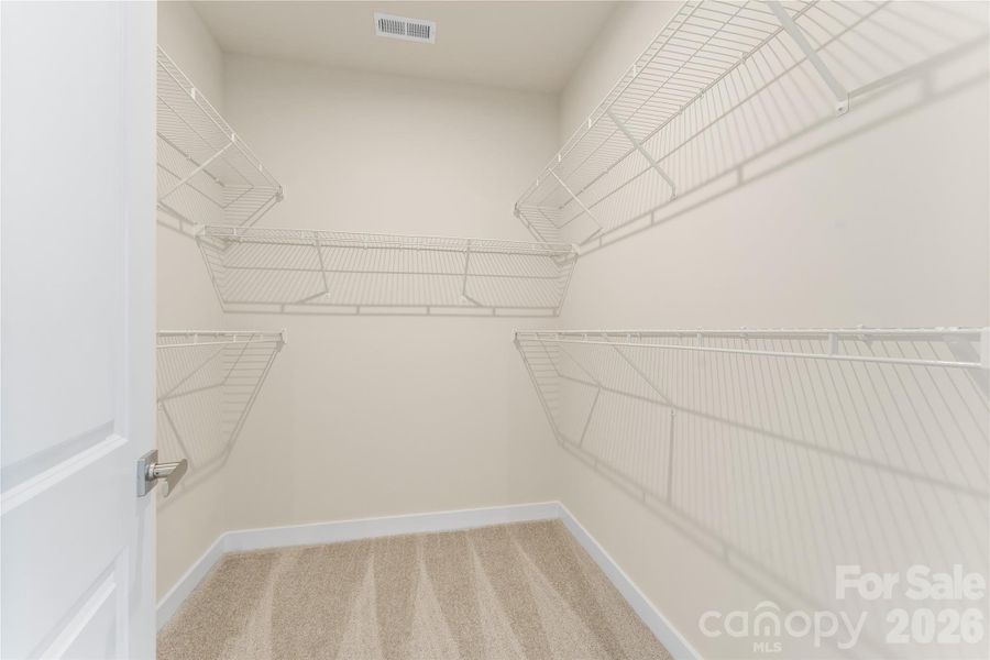 Spacious, unfurnished interior of a new home in Stowe Branch Townhomes, Charlotte (Image 27). Spacious, unfurnished interior of a new home in Stowe Branch Townhomes, Charlotte (Image 27).