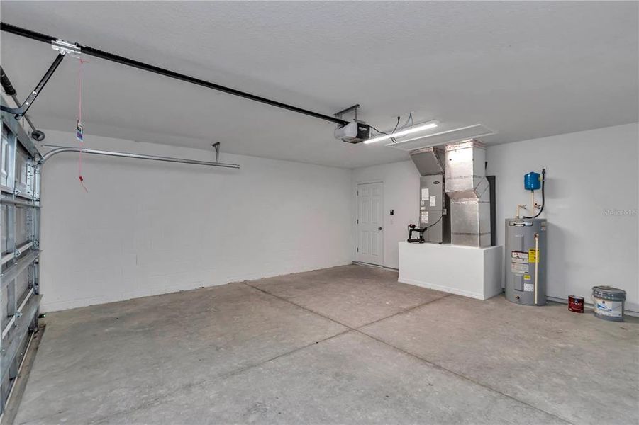 Image 30 of a home in .