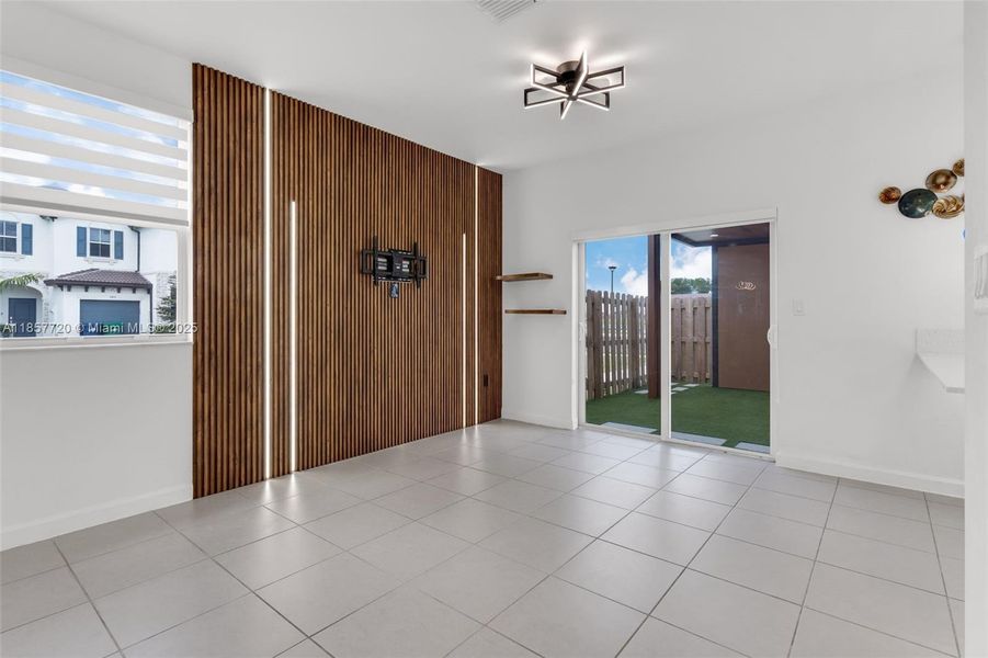 Spacious, unfurnished interior of a new home in , Miami (Image 23).