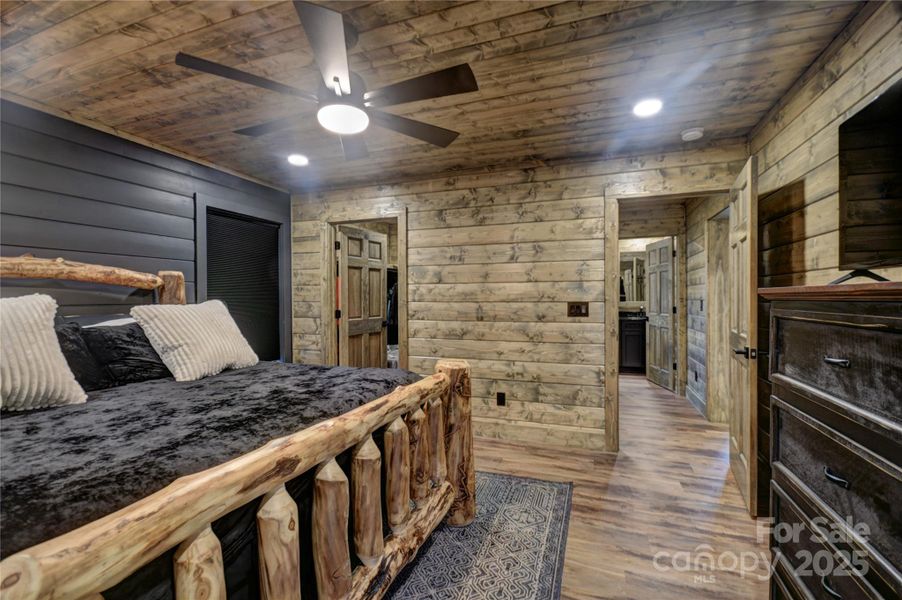 Alternate view of the primary BR showing the walk-in closet