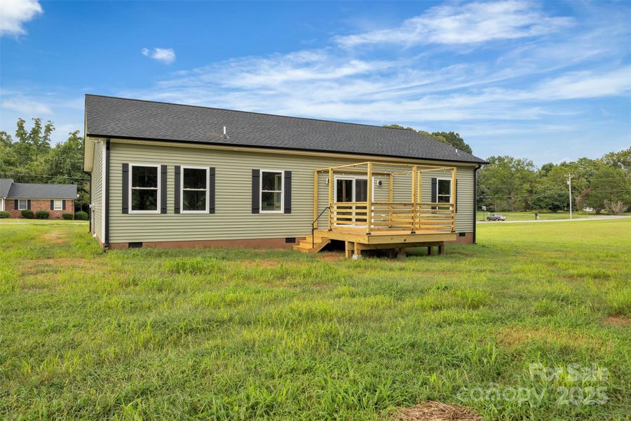 Front exterior of a new home in , Statesville, NC, highlighting curb appeal (Image 24).