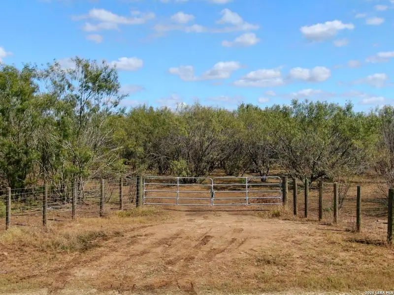 Natural landscape and outdoor views near  in Stockdale (Image 5).