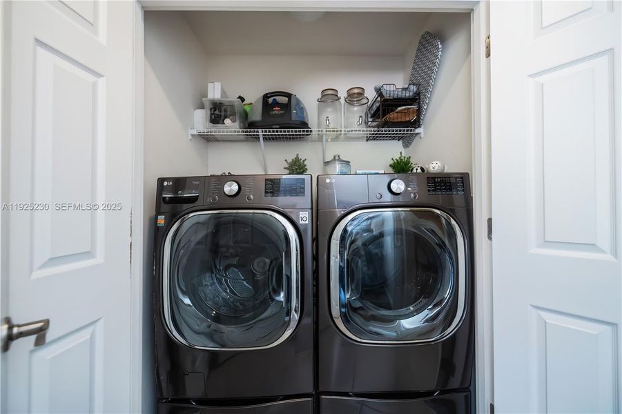Close-up of interior finishes inside a home in , Labelle (Image 21).