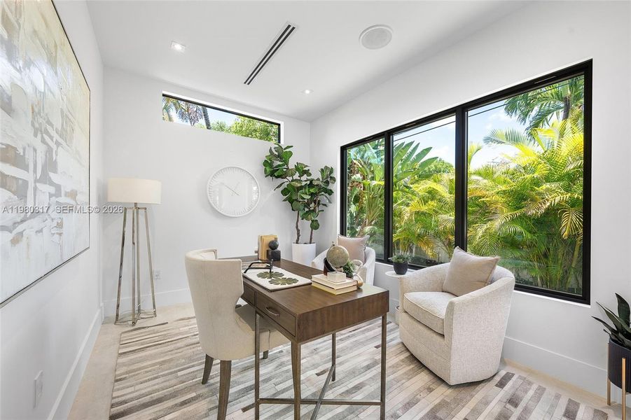 Furnished interior view inside a new home in , Fort Lauderdale (Image 37).