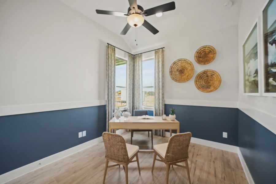 Representative furnished interior of a home built from the Tanlay by Chesmar Homes in Jordan Ranch Chateau and Courtyard, Fulshear (Image 6).