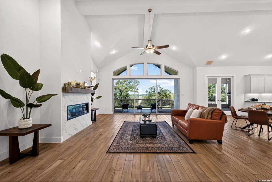 Furnished interior view inside a new home in , Bulverde (Image 33).