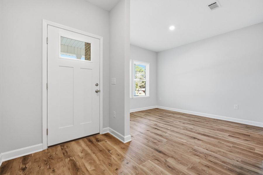 Spacious, unfurnished interior of a new home in McCarthy Estates, Defuniak Springs (Image 35). Spacious, unfurnished interior of a new home in McCarthy Estates, Defuniak Springs (Image 35).