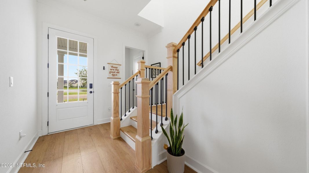 Furnished interior view inside a new home in Seven Pines 40' Front Entry, Jacksonville (Image 39).