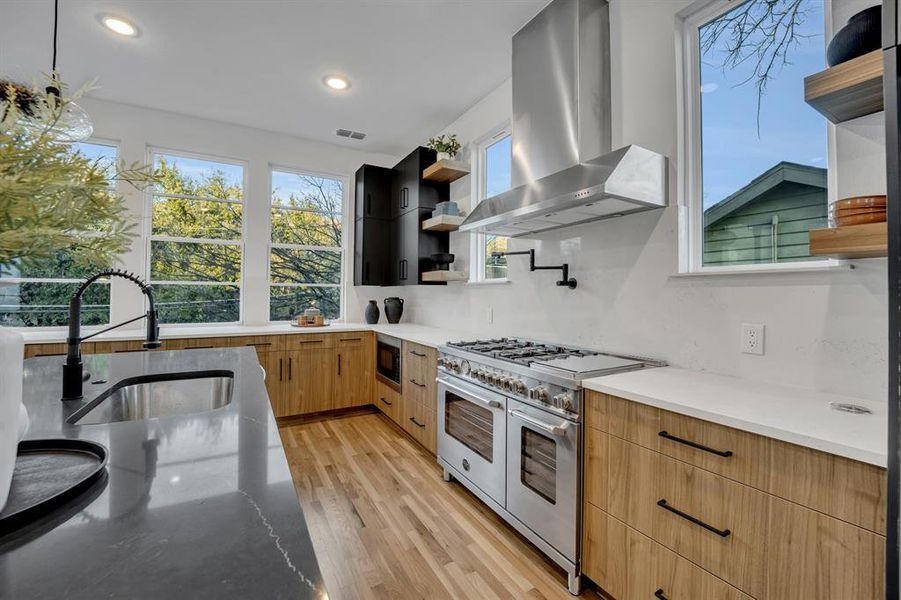 Furnished interior view inside a new home in , Dallas (Image 12). Furnished interior view inside a new home in , Dallas (Image 12).