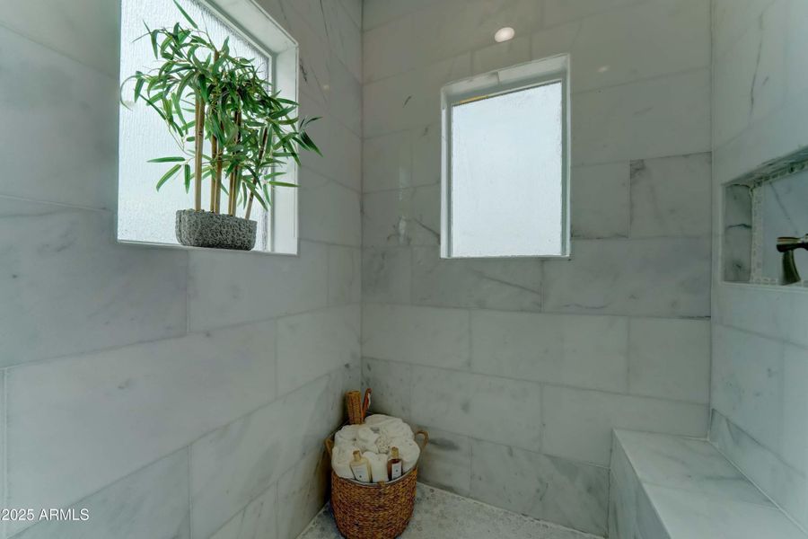 4294 N Wolverine Pass Rd-23