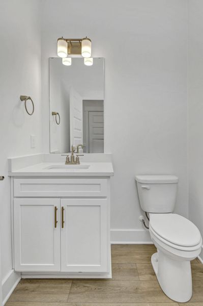 Furnished interior view inside a new home in Clubside Reserve at Summerlake, Lexington (Image 7). Furnished interior view inside a new home in Clubside Reserve at Summerlake, Lexington (Image 7).