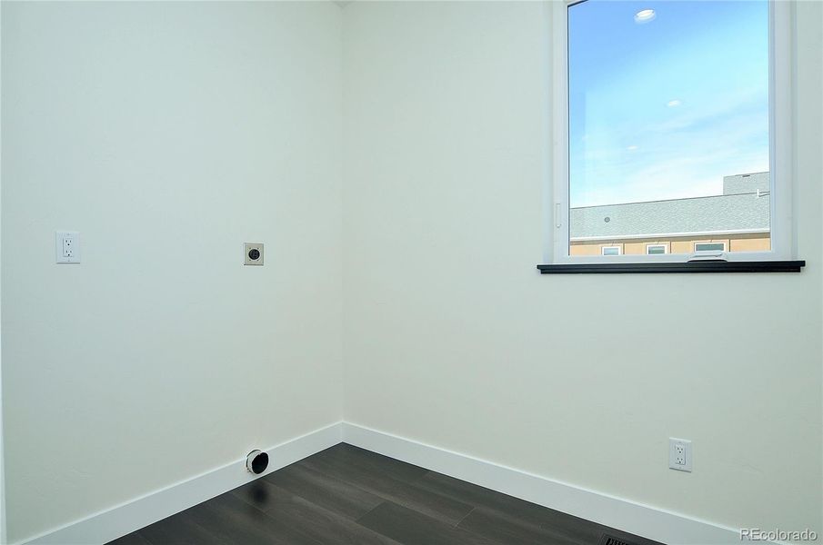 Spacious, unfurnished interior of a new home in , Poncha Springs (Image 31).