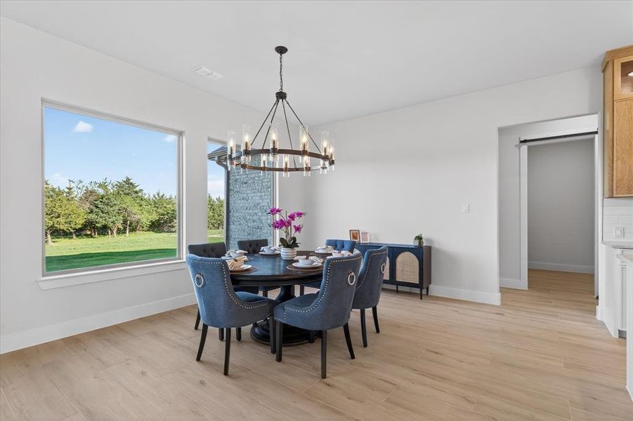 Furnished interior view inside a new home in , Celeste (Image 31).