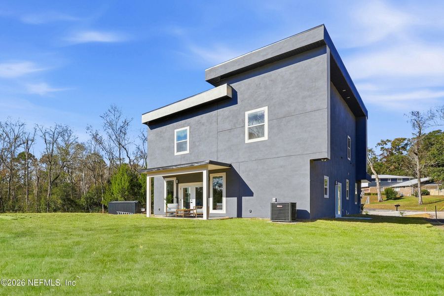 Exterior details and patio area of a home in , Orange Park (Image 21).