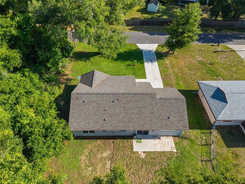 Image 40 of a home in .