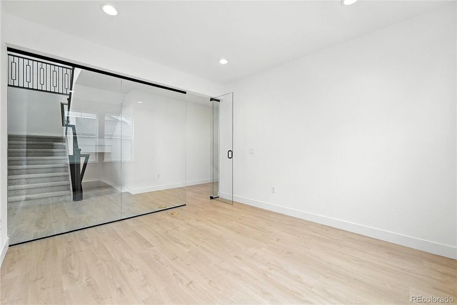 3943 Descent St - Ready Now!