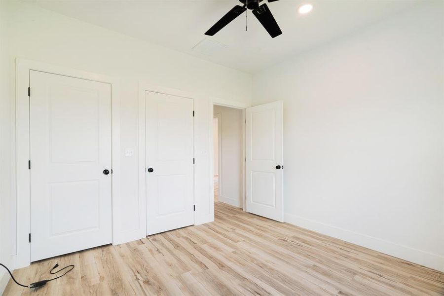 Spacious, unfurnished interior of a new home in , Sumner (Image 20).