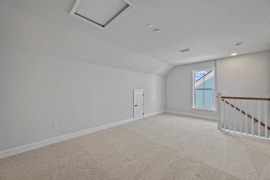 Spacious, unfurnished interior of a new home in Nexton, Summerville (Image 36).