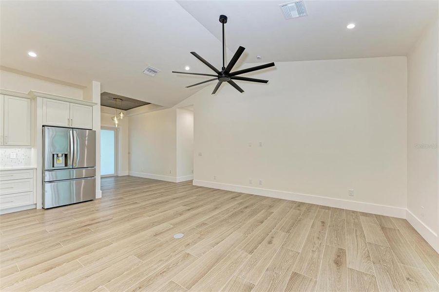 Spacious, unfurnished interior of a new home in , Punta Gorda (Image 20). Spacious, unfurnished interior of a new home in , Punta Gorda (Image 20).