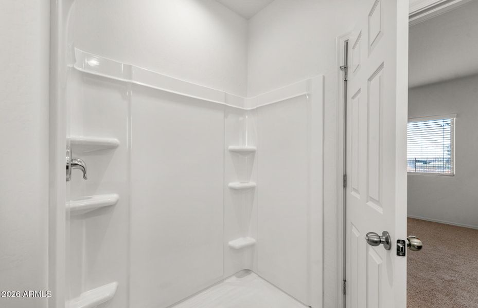 17 - Owner Shower 17 - Owner Shower