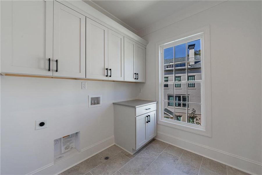 Image 41 of a home in .