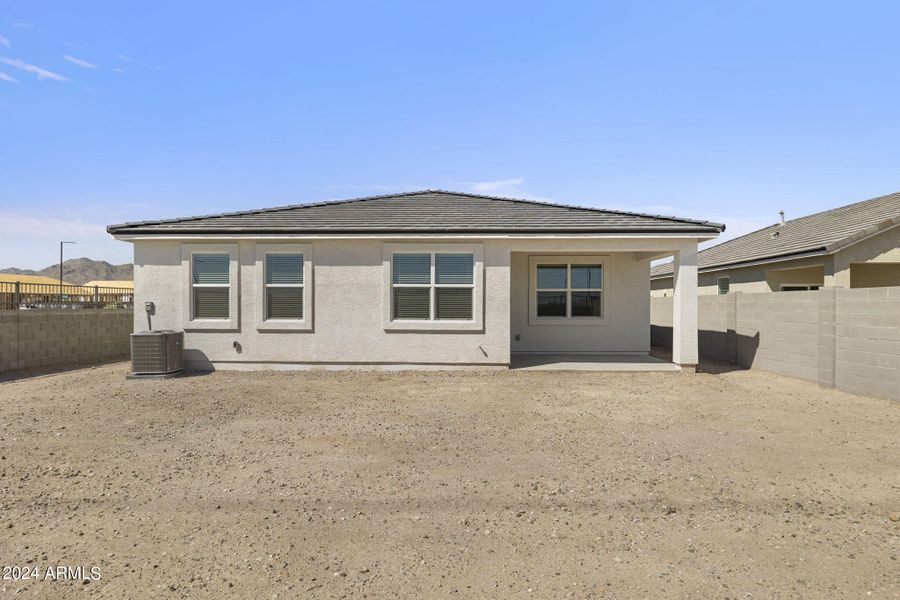 39-web-or-mls-23961-w-hopi-st-2006