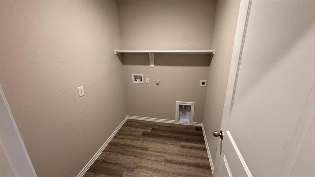 Spacious, unfurnished interior of a new home in Meadowbrook Estates, Cleburne (Image 19).