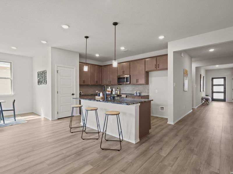 Furnished interior view inside a new home in Hannah Heights, Seguin (Image 9).