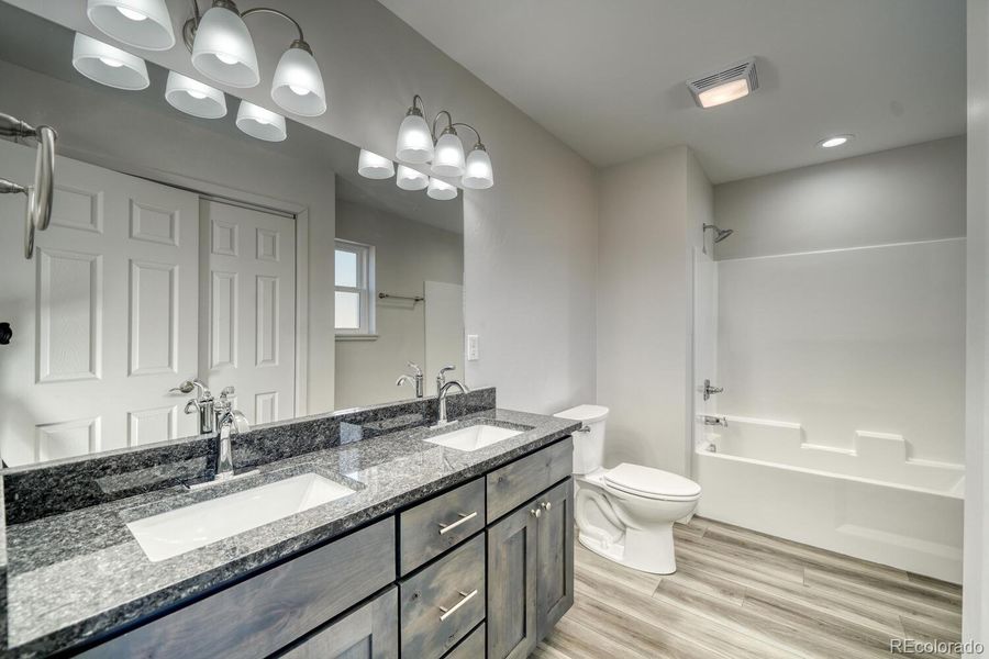 Primary en suite bathroom Primary en suite bathroom