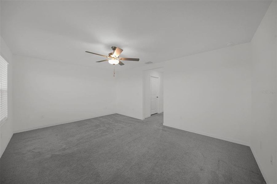 Spacious, unfurnished interior of a new home in , San Antonio (Image 26). Spacious, unfurnished interior of a new home in , San Antonio (Image 26).