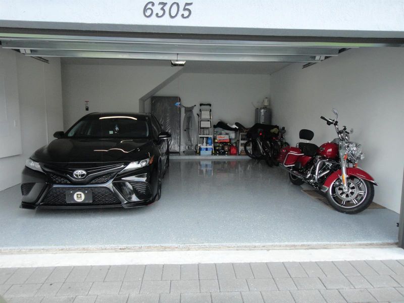 GARAGE GARAGE