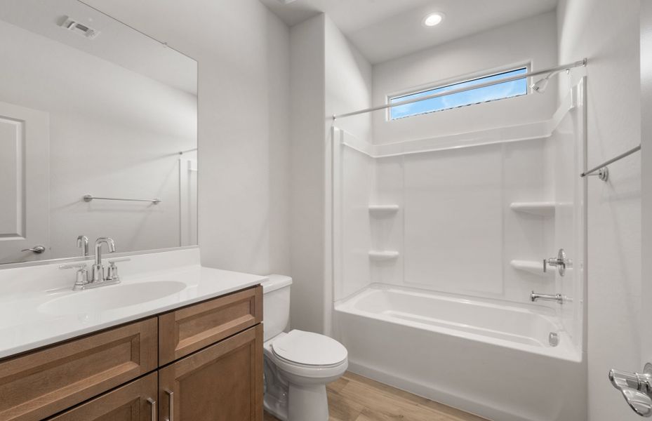 Furnished interior view inside a new home in Alamar, Avondale (Image 9).