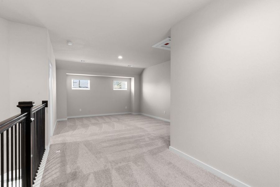 Spacious, unfurnished interior of a new home in Cypresswood Landing, Humble (Image 32).