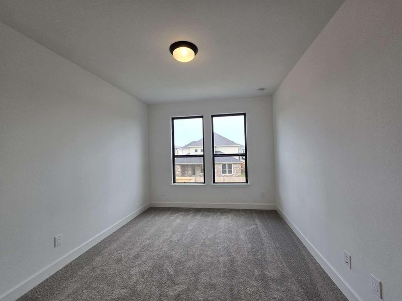 Spacious, unfurnished interior of a new home in , Richmond (Image 32).