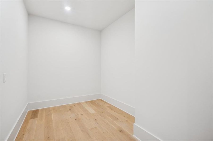 Spacious, unfurnished interior of a new home in , Cumming (Image 57).