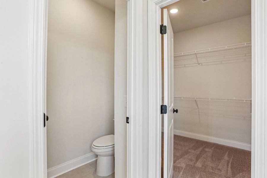 Spacious, unfurnished interior of a new home in Willow Landing, Mount Juliet (Image 34).