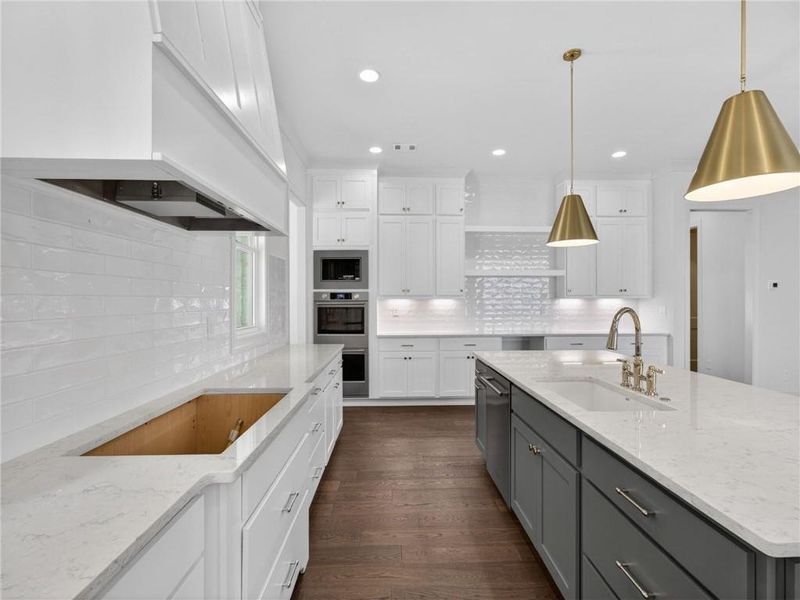 Furnished interior view inside a new home in , Suwanee (Image 17).